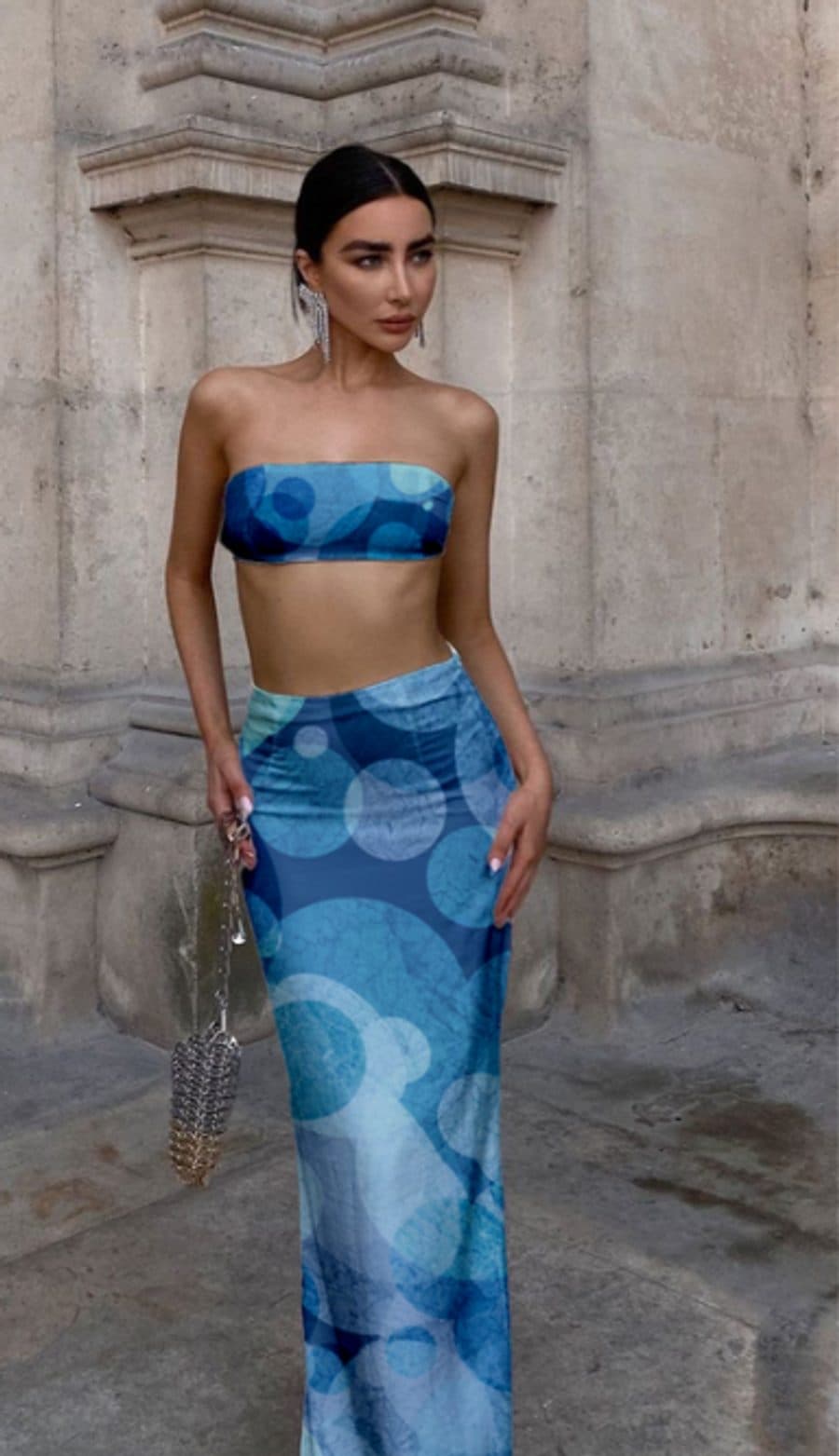 Digital mockup of a bandeau and maxi skirt in a blue circle print